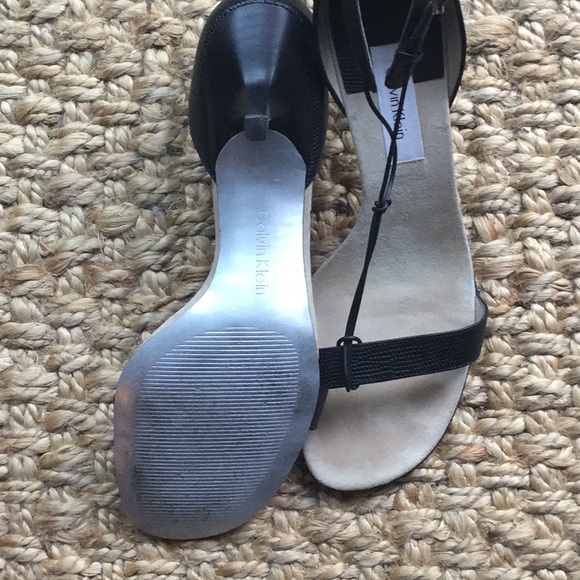 Calvin Klein sandals - Picture 2 of 4